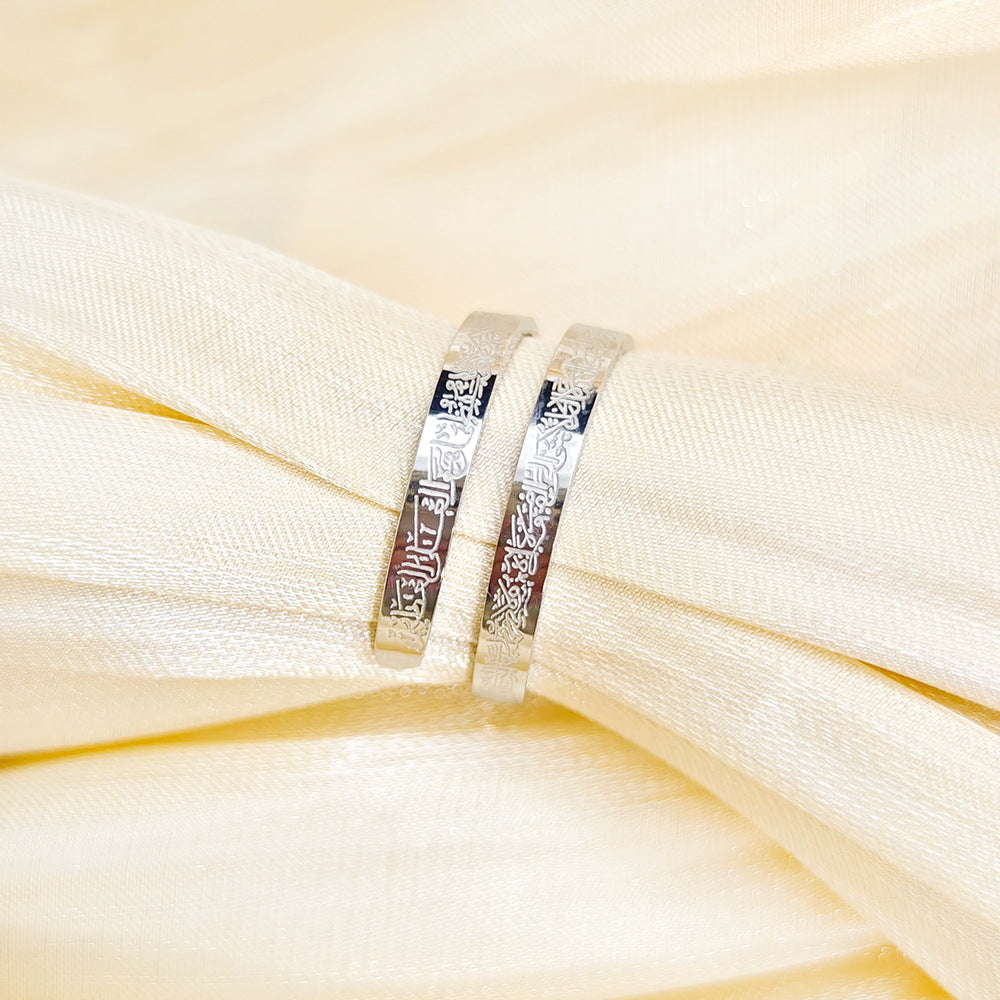 Brazalete elegante para mujer