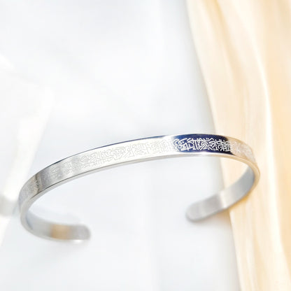 Brazalete elegante para mujer